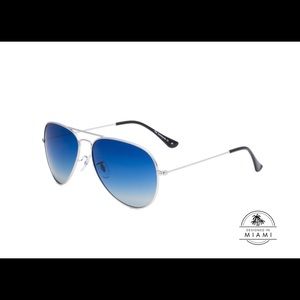 Aviator Sunglasses 🌟NEW🌟